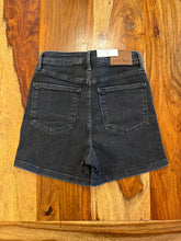 Load image into Gallery viewer, Judy Blue High Waist Black Shorts
