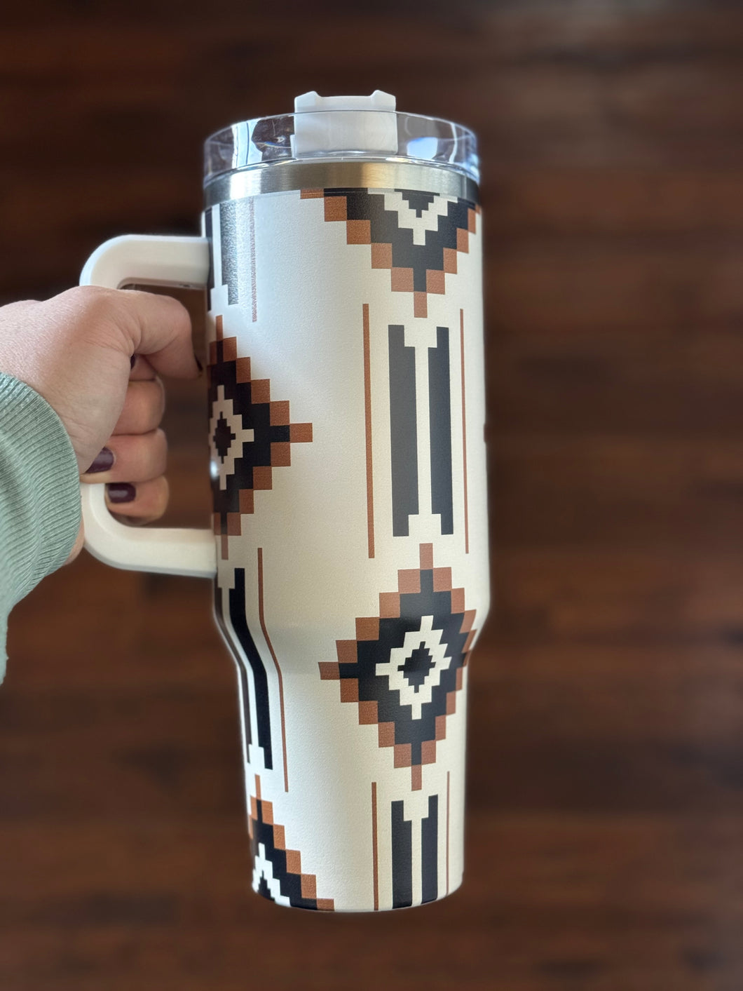 Aztec Tumbler with straw